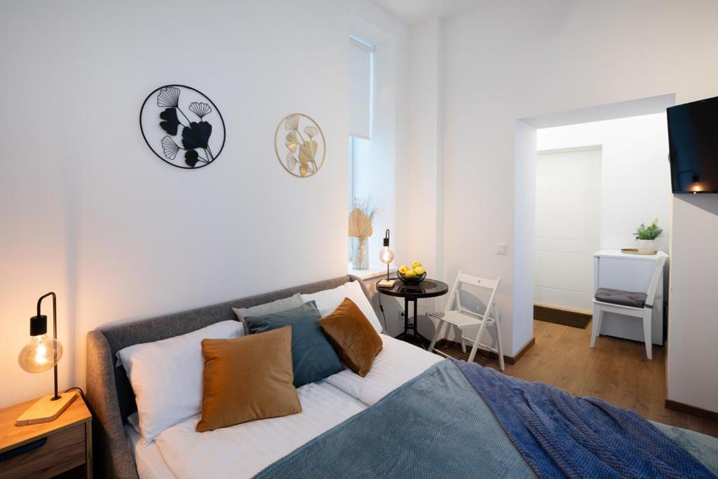 Kalnina Street Studio Apartment Riga Exterior foto
